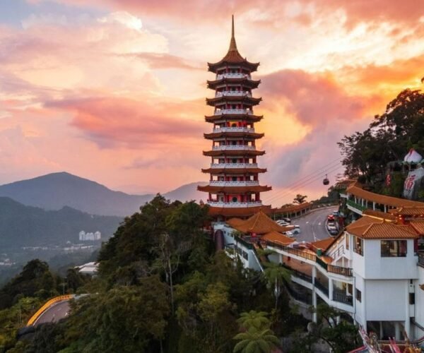 2N Kuala Lumpur | 1N Genting | 2N Langkawi