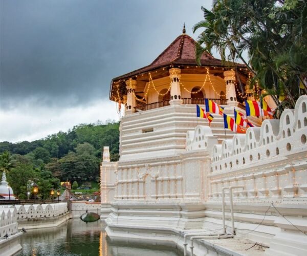 2N Colombo | 1N Kandy | 2N Nuwara Eliya