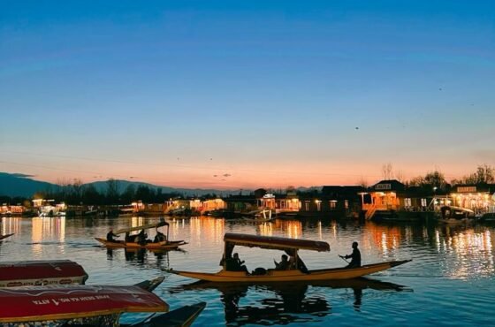 3N Srinagar | Houseboat